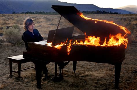 Innerviews: Keith Emerson - Meshing Sonorities