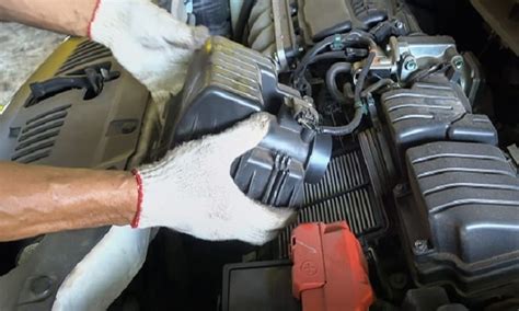 How Often Should You Change Your Car Engine Air Filter? | Rx Mechanic