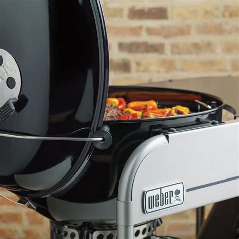 Weber Performer Deluxe Charcoal Grill - 22 Inch Outdoor Gourmet BBQ ...