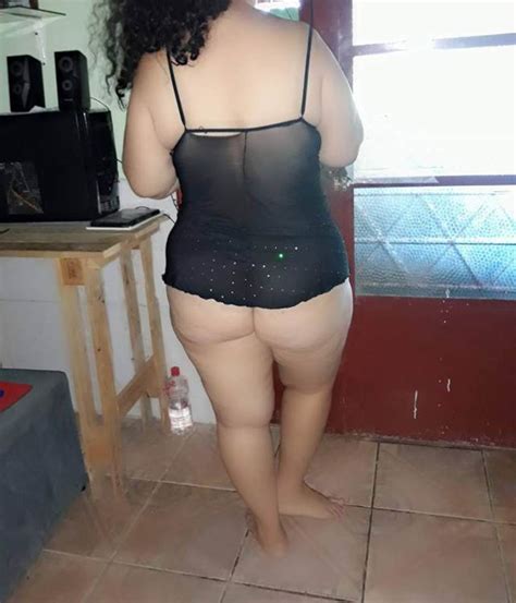 Gordinha Amadora Pelada Mostrando A Buceta Inchadinha Fotos Porno