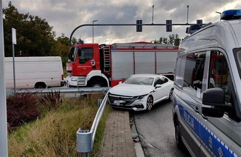 Wypadek W Toruniu Jedna Osoba Trafi A Do Szpitala Zdj Cia Toru