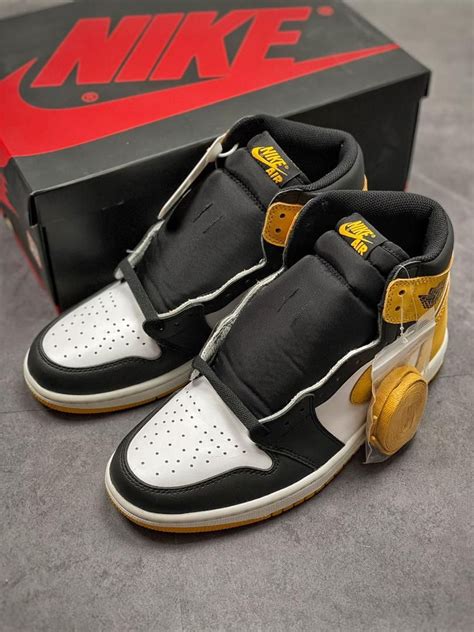 Air Jordan 1 Reps Retro High Yellow Ochre • SneakerDouble