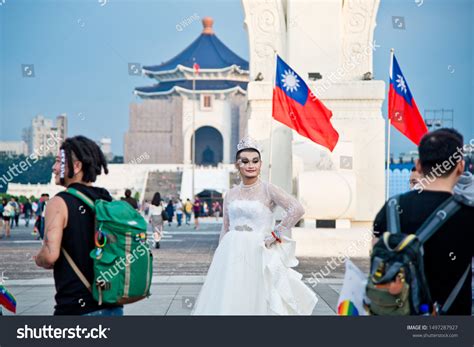 Drag Queens Stood Front Taipei Lgbtqia Stock Photo 1497287927