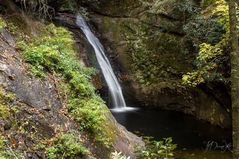 Waterfalls in NC - The top waterfalls to visit