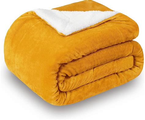 Sochow Sherpa Fleece Throw Blanket Double Sided Super Soft Luxurious