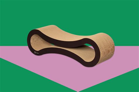 Photo 1 Of 1 In This Curvaceous Cat Scratcher From Amazon Will