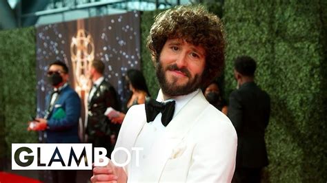 Lil Dicky Glambot Behind The Scenes E Red Carpet Award Shows