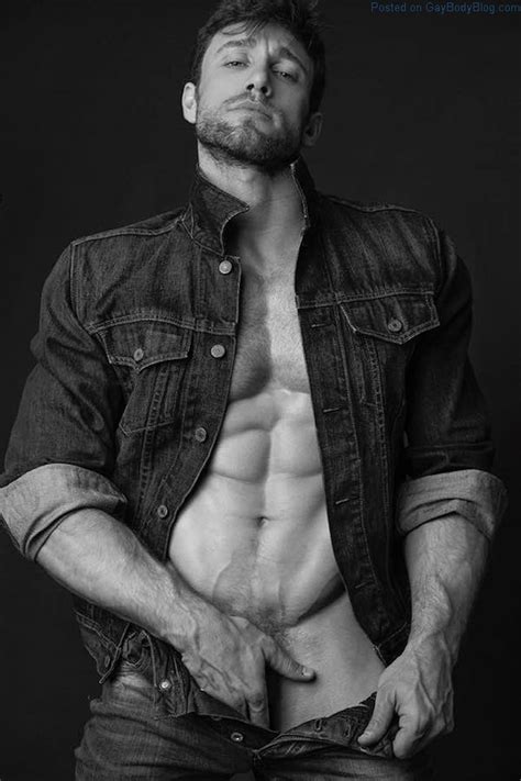The Amazing Bulging Muscle Bod Of Davide Zongoli Nude Men Nude Male