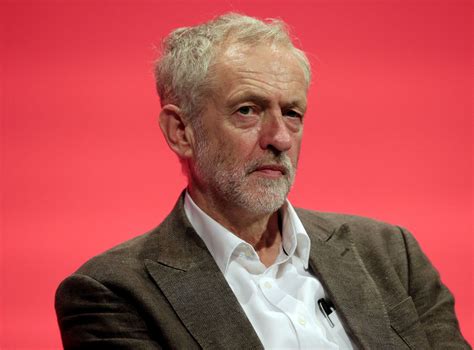 Jeremy Corbyn Insists He Wont Resign Despite Losing Vote Of No