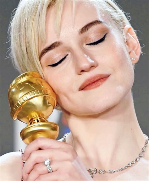 Julia Garner Nude Pics Scenes And Porn Scandal Planet
