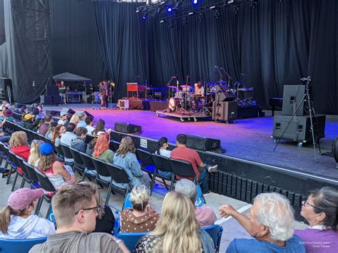 Pacific Amphitheatre Pit And Circle