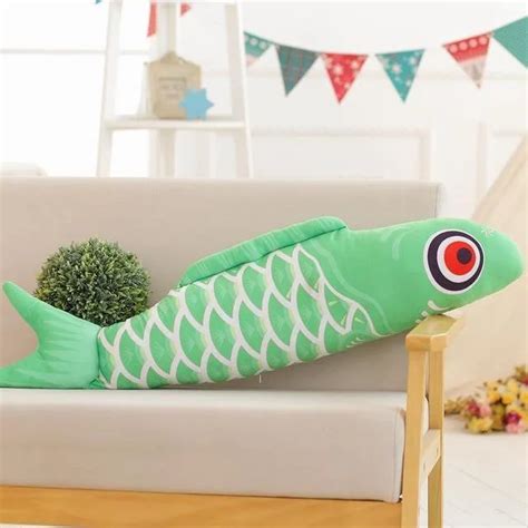 Poisson Géant en Peluche PELUCHE jouent un rôle essentiel