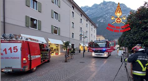 VVF VOLONTARI RIVA DEL GARDA TN FUGA DI GAS IN CENTRO STORICO