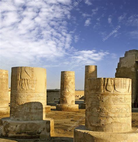 Columnas En El Templo De Kom Ombo Egipto 2023