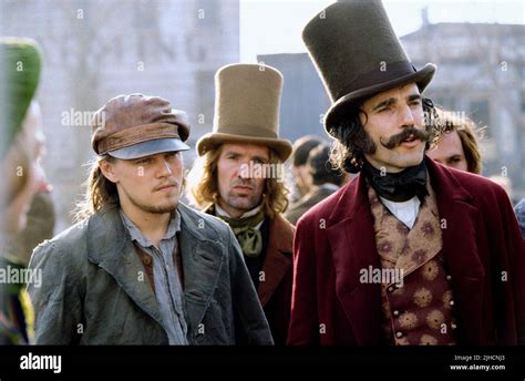 Leonardo Dicaprio Daniel Day Lewis Gangs Of New York