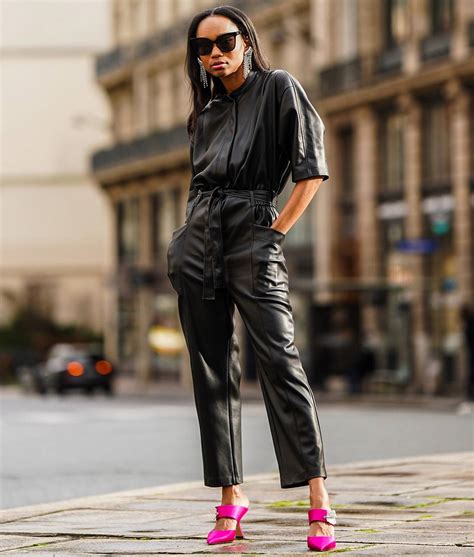 20 Effortlessly Cool All Black Outfits For Fashionistas