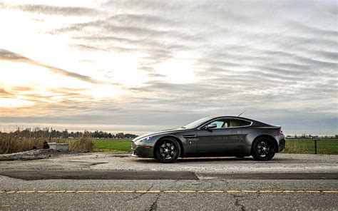 Aston Martin V Vantage Carros Natureza Hd Papel De Parede