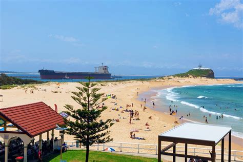 Nobbys Beach City Of Newcastle