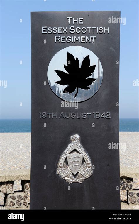 El Essex Scottish Regiment Memorial La Playa Roja Por Rory O Connor