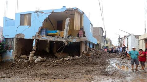 Huaicos Y Lluvias Los Fenómenos Naturales Y Las Tres “olas De Muerte