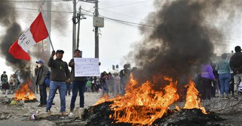 Protestas En Per Habr Clases Escolares Presenciales Este De