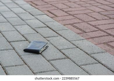 777 Missing Wallet Images, Stock Photos, 3D objects, & Vectors | Shutterstock