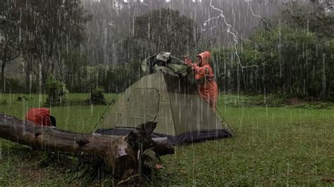 REAL HEAVY RAIN SOLO CAMPING IN HEAVY RAIN RELAXING CAMPING IN THE