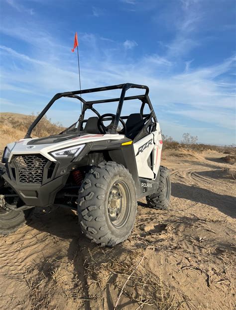Rzr Efi 200