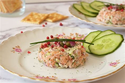 Best Salmon Tartare Recipe Easy Homemade Guide 2023