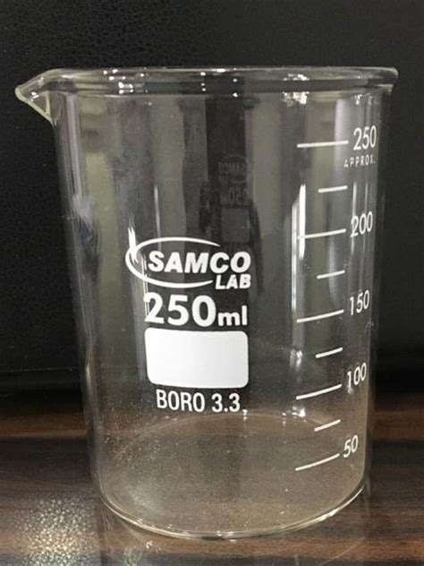 Samco Lab Cylindrical Beaker Low Foam With Spout Borosilicate Glass