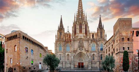 Barcelona Gothic Quarter Private Guided Walking Tour Getyourguide