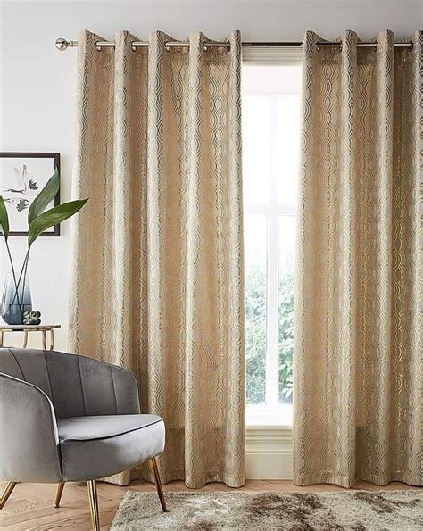 Best Curtains Design for living room | Gold curtains living room ...