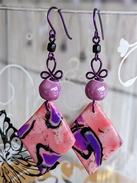 Longues Boucles D Oreilles Roses Violettes Et Noires En P Te Polym Re