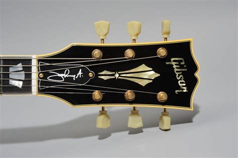 Gibson 2005 Johnny A. Signature w/Bigsby Antique Natural