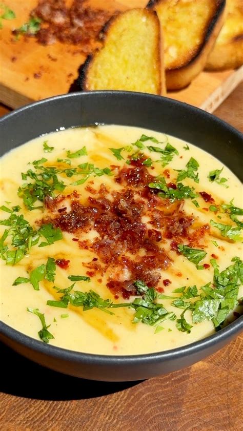 Roasted Garlic Potato Soup