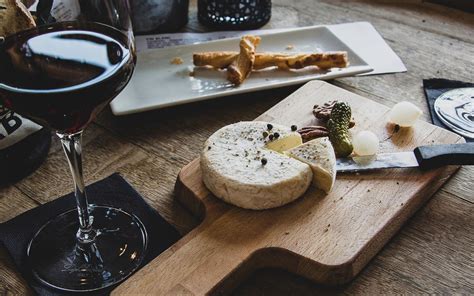 15 Surprising Red Wine Food Pairings The Mill Keeper