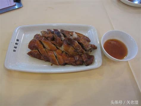 兩道經典粵菜：滷水豬耳、明爐燒鵝、滷水豆腐，那滷味簡直爽翻了 每日頭條