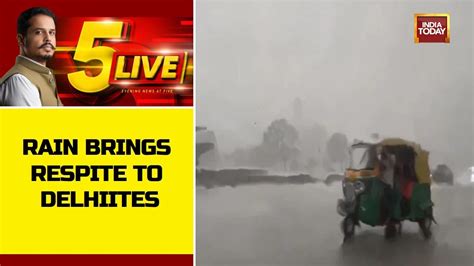 Heavy Rain Thunderstorm Lash Delhi And Nearby Areas 8 Flights Diverted Delhi Weather News