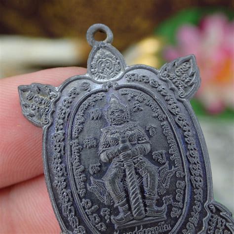 Tao Wessuwan Thai Amulet Holy Buddhism Talisman Giant Tao Charm