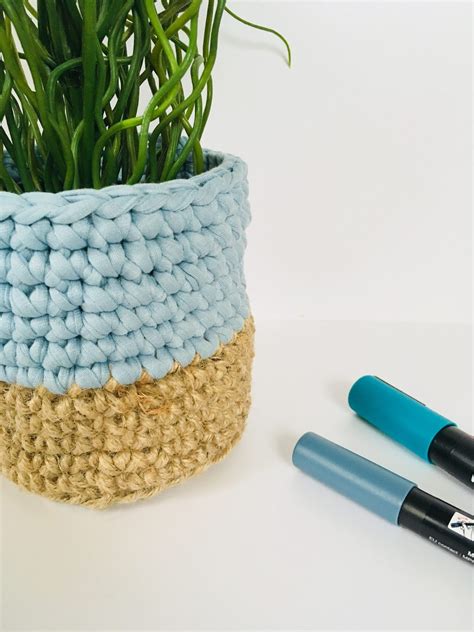 Les Petites Valises Cache pot bimatières au crochet