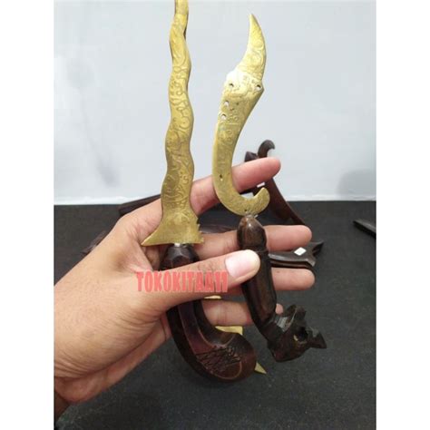 Jual Barang Antik Keris Dan Kujang Siliwangi Bahan Kuningan Shopee