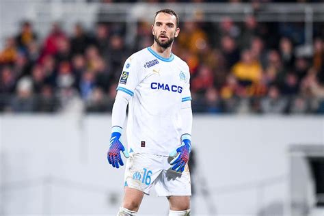 Foot Om Pau Lopez Vers Un D Part Imminent De Lom Foot