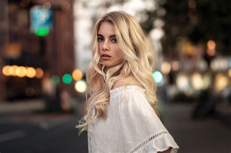 Martin Kühn blonde women outdoors portrait women depth of field