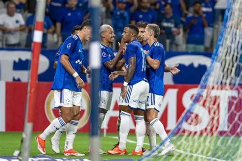 SAF do Cruzeiro é vendida por Ronaldo Fenômeno a Pedro Lourenço veja