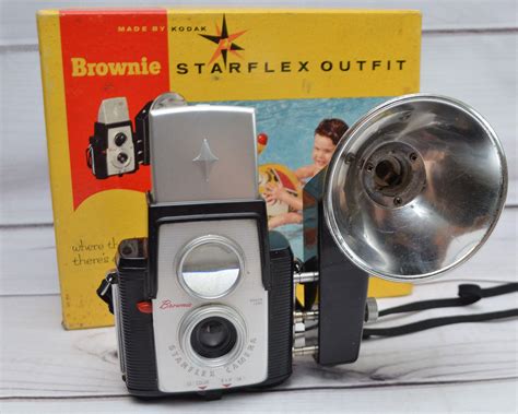 Vintage Kodak Brownie Starflex Camera With Flash And Original Etsy