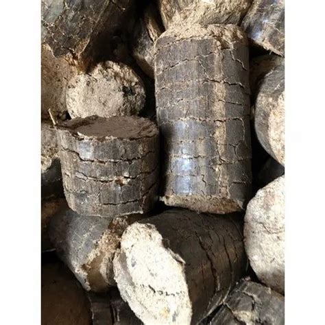 Wood White Biomass Briquettes For Cooking Fuel At Rs Metric Ton