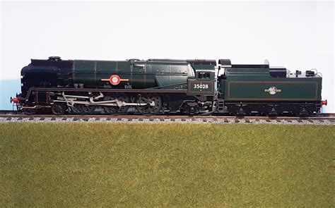 Aster SR BR Rebuilt Merchant Navy 4 6 2 No 35028 Clan Line Lined BR