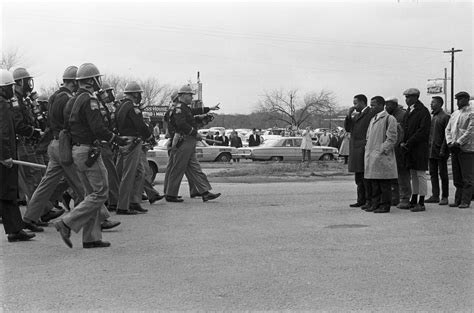 Spider Martins Photographs Of The Selma March Get A Broader View The