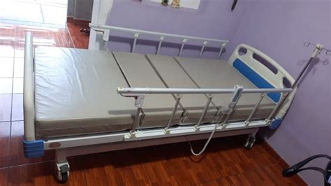 Cama clínica eléctrica HOMECARE