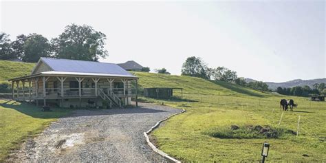 Farm Resort In Smoky Mountains A King S Lodge